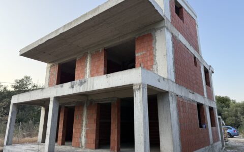 BUILDING_1_BACK