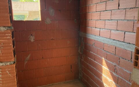 MEZO_UPPER_BATHROOM